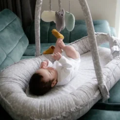 Babyjem Babynest met Speeltjes Grijs><noscript><img width=