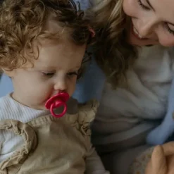 Frigg Fopspeen Daisy Lila/Fuchsia T2 6-18 mnd (2 stuks)><noscript><img width=