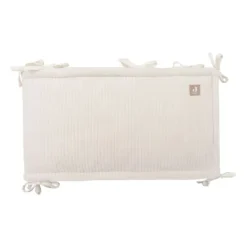 Jollein Boxbumper - Cloudy Rib - 180x30 cm - Milky Coffe><noscript><img width=