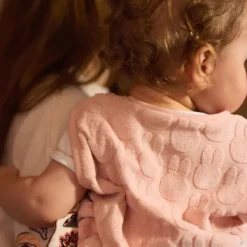 Jollein Slaapzak Jersey - 70 cm - Miffy Jacquard Terry Wild Rose><noscript><img width=