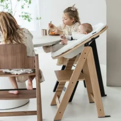 Kidsmill Up! Kinderstoel Incl. Houten Babyset - Oatmeal><noscript><img width=