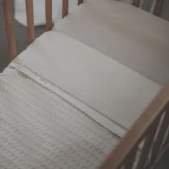 Koeka Ledikantdeken Cotton Fleece Wafel Amsterdam Sand><noscript><img width=