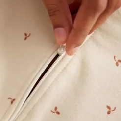 Love To Dream SwaddleUp™ 1.5 TOG - Fase 1 - Maat M - Twigs><noscript><img width=