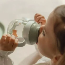 Mepal Antilekbeker 2.0 Mio Little Farm 200ml><noscript><img width=