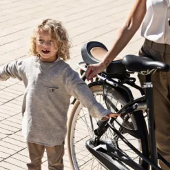 Urban Iki Achterzitje Junior Bincho Black / Kurumi Brown (met montage kader)><noscript><img width=